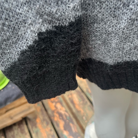 Long cardigan - Picture 9 of 12